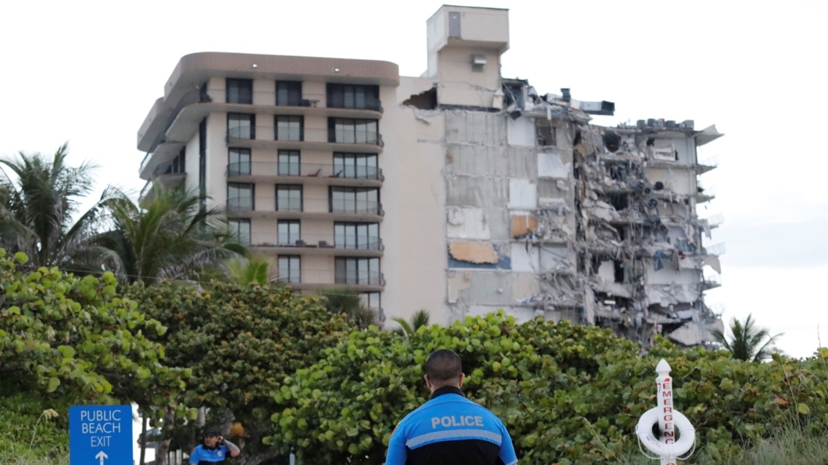 Un immeuble de 12 étages s&#39;effondre près de Miami, faisant de nombreuses  victimes