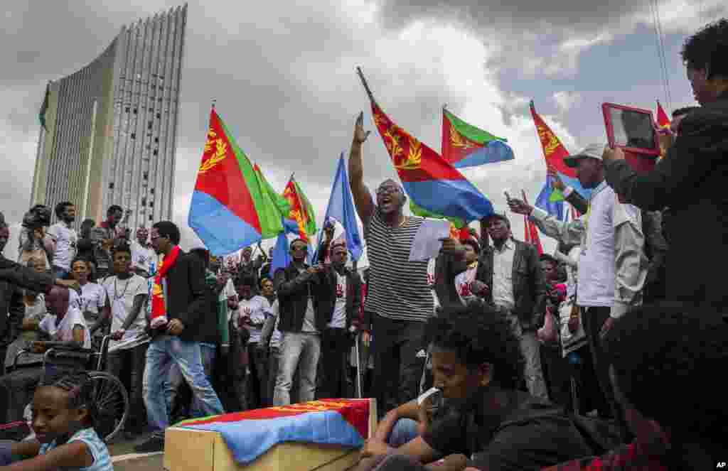 ኣብ ኢትዮጵያ ዝነብሩ ኤርትራዊያን ስደተኛታት ደገፎም ንጸብጻብ መርማሪ ኮሚሽን ኣብ ዝገለጹሉ