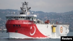Oruç Reis Gemisi Antalya Limanı'na döndü.