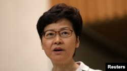 香港特首林鄭月娥在區議會選舉後對媒體講話。（2019年11月26日）