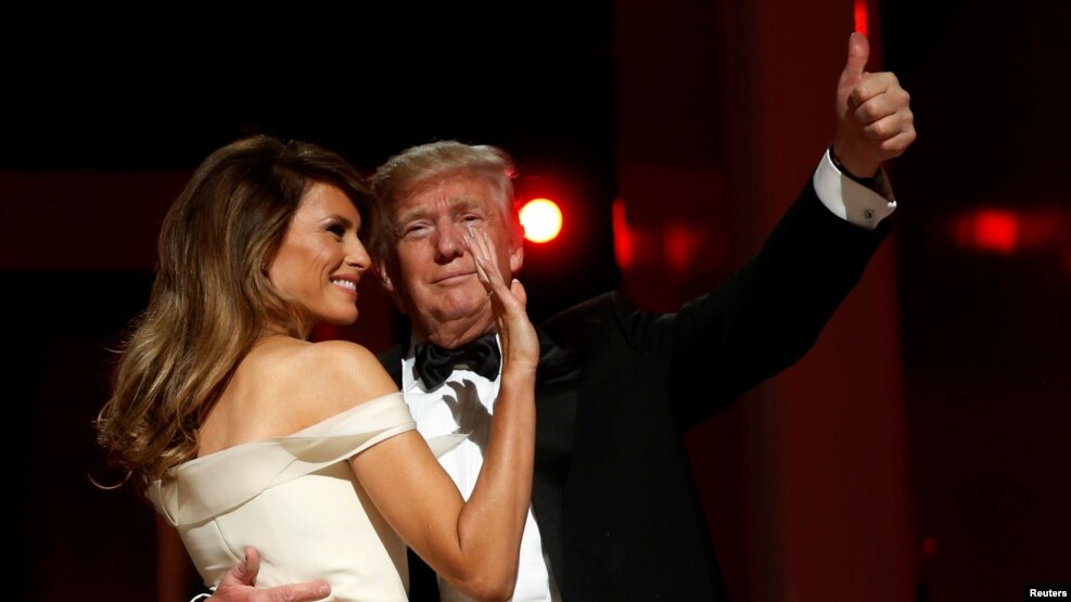 美国总统和梅拉妮亚参加了庆祝他就职的自由舞会（2017年1月20日）
