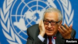 El enviado de la ONU y la Liga Árabe, Lakhdar Brahimi habla desde Ginebra sobre los hallazgos de sustancias químicas en Siria.