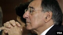 El secretario de Defensa Panetta, dijo a los periodistas en el Pentágono que el gobierno pedirá un presupuesto de $525.000 millones de dólares para 2013.