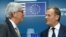European Commission President Jean Claude Juncker, left, and European Council President Donald Tusk take part in a news conference during an EU summit in Brussels, Belgium, March 9, 2017.