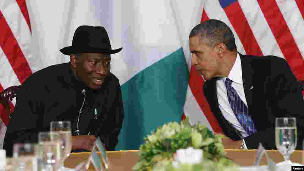 U.S. President Barack Obama meets with Nigeria's President Goodluck Jonathan in New York September 23, 2013.