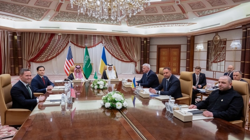 US resumes intelligence sharing, security aid to Ukraine 
