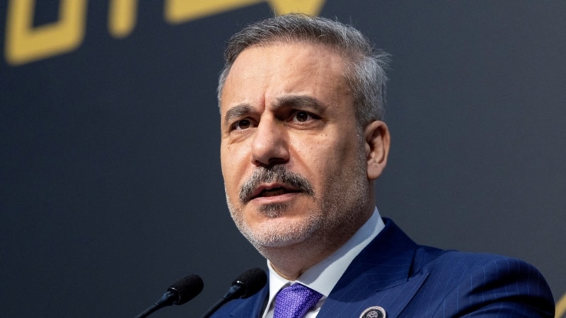 ترکیه از بررسی مشارکت احتمالی در مین‌روبی تنگه هرمز خبر داد