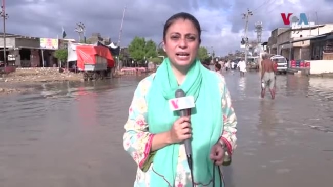 کراچی: بارش سے ڈوبنے والے علاقوں کے مکین کس حال میں ہیں؟