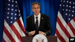 토니 블링컨 미 국무장관이 19일 베이징 미국대사관에서 열린 기자회견에서 중국에게 북한의 도발을 멈추게 하기 위한 대북 영향력 행사를 촉구했다.