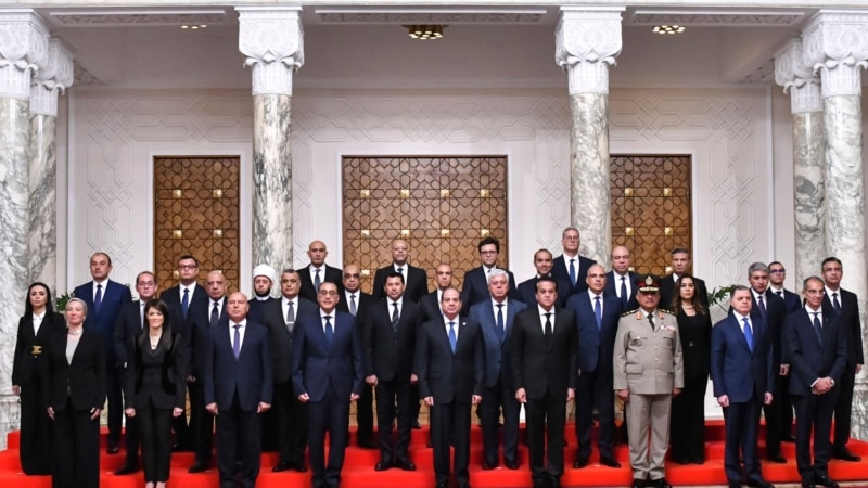 Egypt overhauls Cabinet amid economic pressures, power cuts