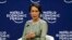 Cố vấn Nhà nước Myanmar Aung San Suu Kyi tại Diễn đàn Kinh tế Thế giới về ASEAN tại Trung tâm Hội nghị Quốc gia ở Hà Nội, Việt Nam, hôm 12/9.