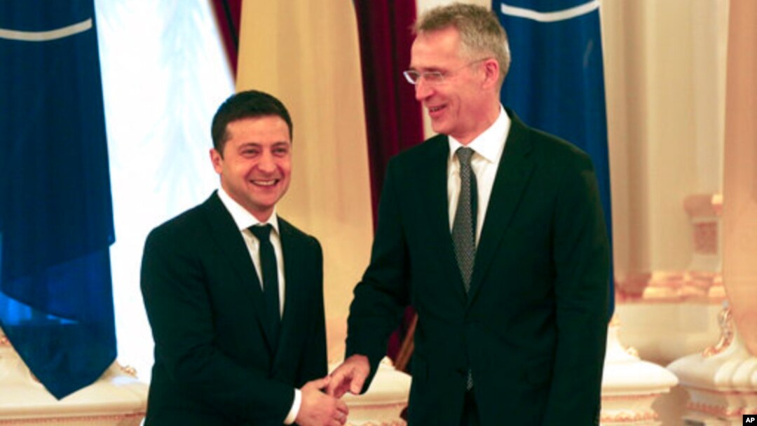 Президент Украины Владимир Зеленский и генеральный секретарь НАТО Йенс Столтенберг (архивное фото)