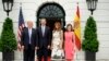 Президент Трамп выразил соболезнования королю Испании в связи с гибелью людей от коронавируса