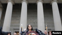 Mwendesha mashtaka mkuu wa Baltimore, Marilyn Mosby akitangaza ripoti ya kifo cha Freddie Gray, May 1st  2015.