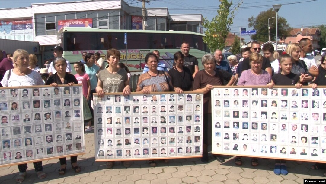 Međunarodni dan nestalih obeležen je protestima u Gračanici