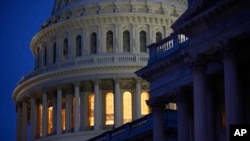 Kubah Capitol di Washington DC, 16 Maret 2020. (Foto: Reuters) 