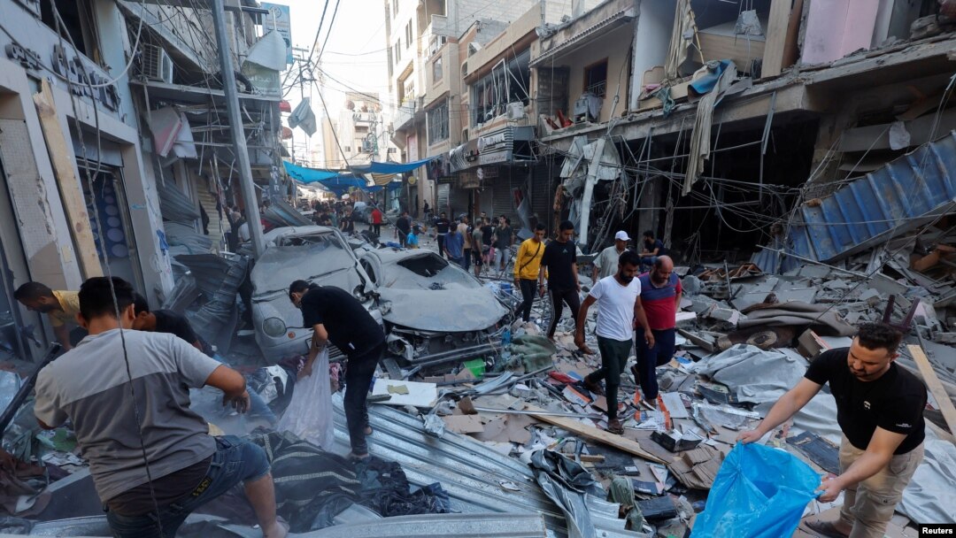 Aftermath of an Israeli strike in Khan Younis