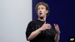 រូបឯកសារ: លោក Mark Zuckerberg ថ្លែងក្នុងសន្និសីទ Meta Connect នៅ Menlo Park រដ្ឋ California ថ្ងៃទី២៥ ខែកញ្ញា ឆ្នាំ២០២៤។