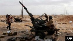 Në Bengazi përsëriten thirrjet për dorëheqjen e Moamar Gadafit