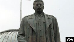 Patung Joseph Stalin di Georgia (foto: dok), negara bekas Uni Soviet lainnya. Georgia memerintahan perobohan berbagai monumen Stalin pada bulan Juni 2010.