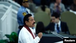 Presiden Sri Lanka Mahinda Rajapaksa saat berpidato di hadapan Sidang Umum PBB di New York, 24 September 2013 (Foto; dok).