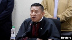 El juez Pablo Xitumul, habla durante un juicio en Guatemala. [Foto de archivo]
