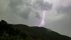 Daybreak Africa: Lightening kills 14 at Ugandan refugee camp