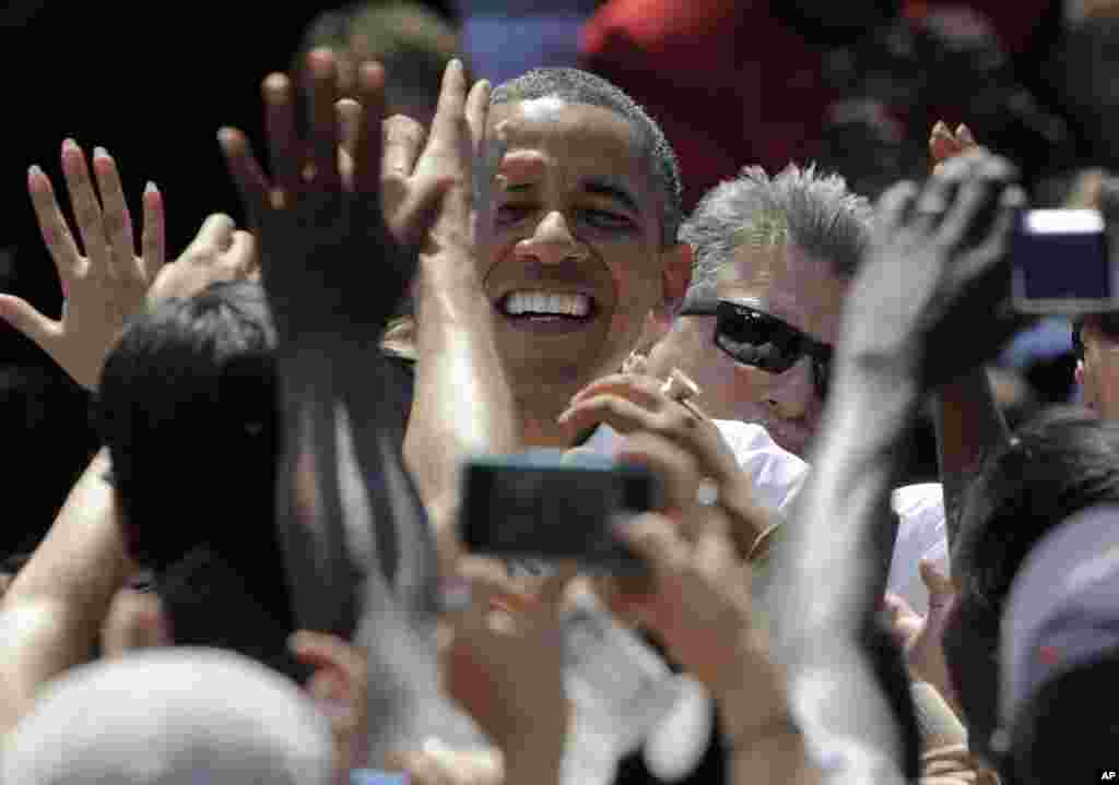 President Barack Obama talks to supporters during a campaign rally at Colorado College in Colorado Springs, Colorado, Aug, 9, 2012