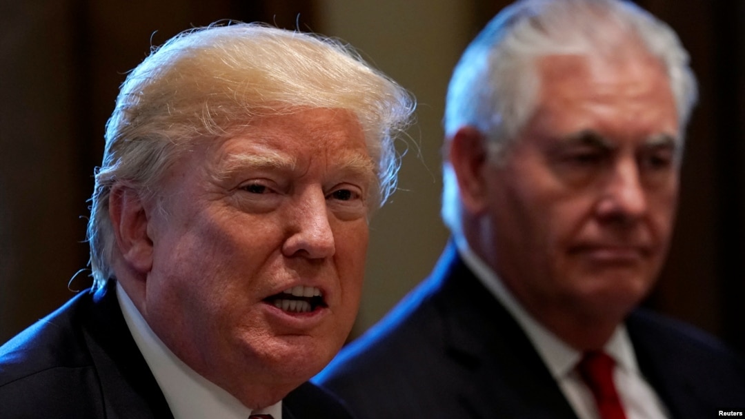 Tổng thống Trump và Ngoại trưởng Tillerson (ảnh tư liệu, 7/9/2017) 