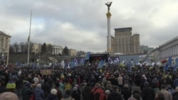 Ukrainian President Vows to Stand Firm In Talks With Russia