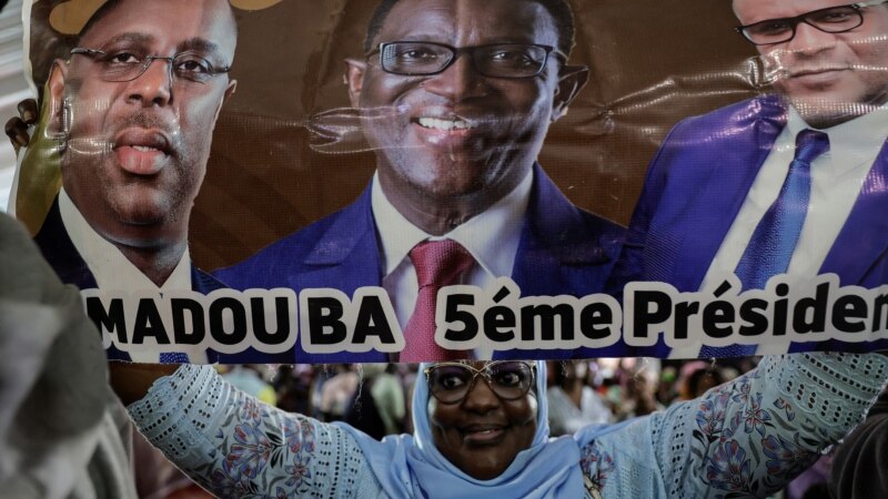 En France, la diaspora sénégalaise "enthousiaste" pour une présidentielle "capitale"