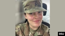  نظامی ۲۰ ساله گارد ملی، سارا بکستروم، که بر اثر جراحات ناشی حمله تروریستی در واشنگتن کشته شد