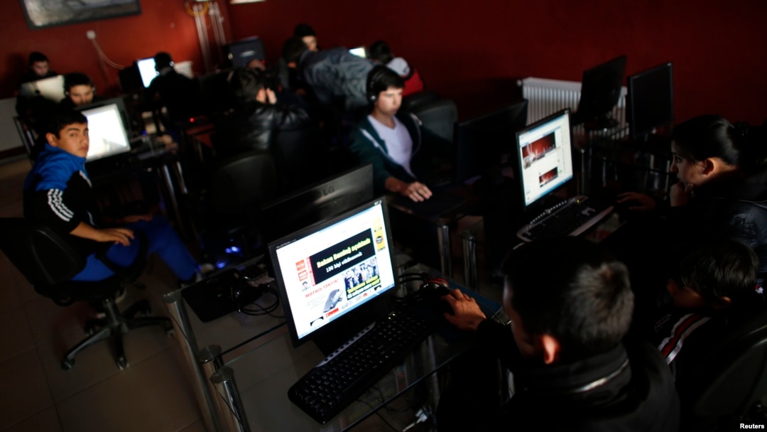 Anqaradagi internet kafelardan biri, 6-fevral, 2014-yil
