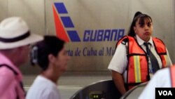 El nuevo plan de reforma que permitirá viajar a los cubanos al extrajero y regresar a su país fue dado conocer por medio de un suplemento especial en el periódico oficial Gramma.