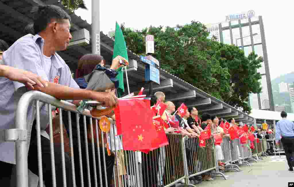 許多港人對中國發展強勁感到自豪