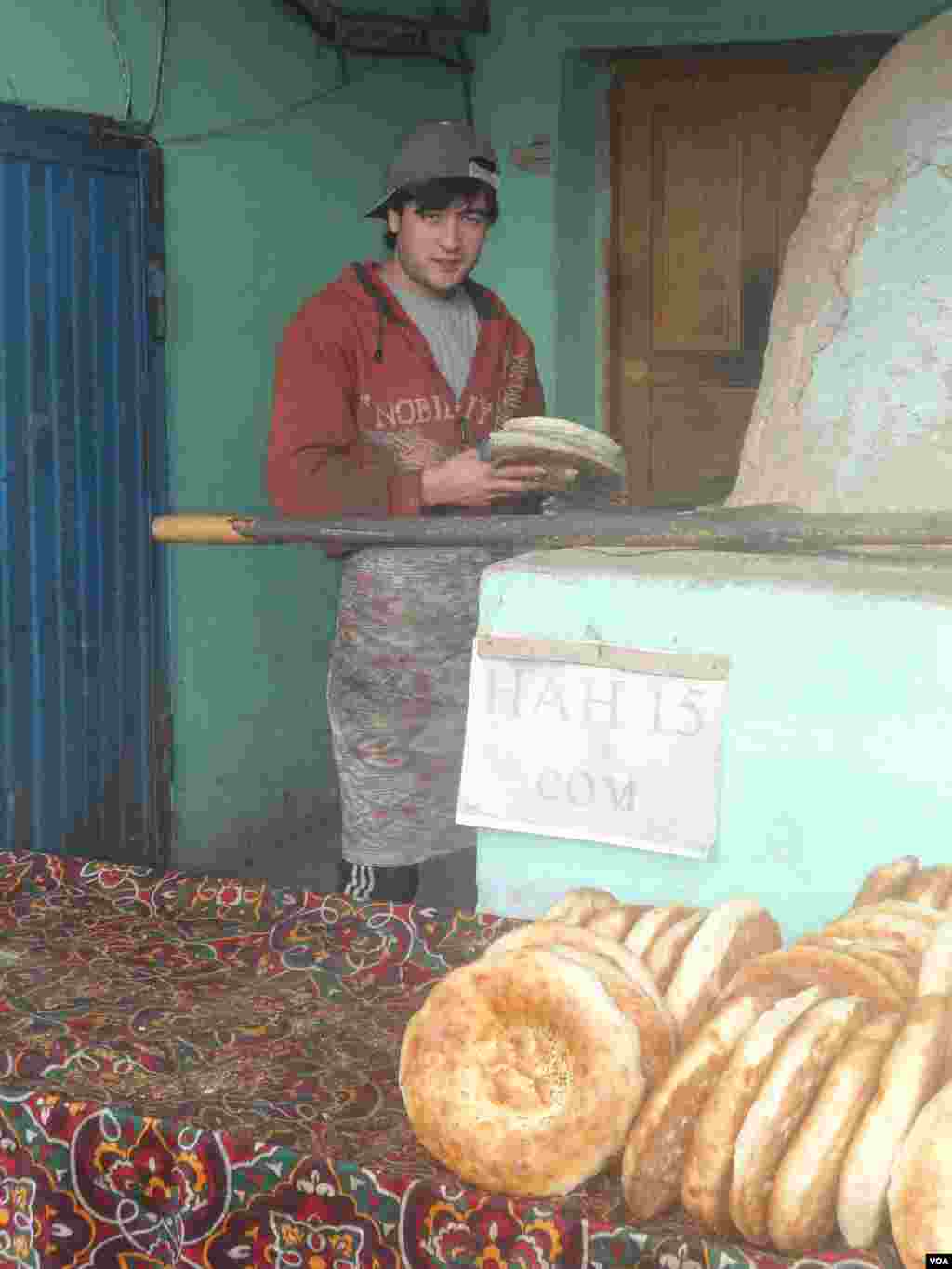 KYRGYZSTAN CHILDREN