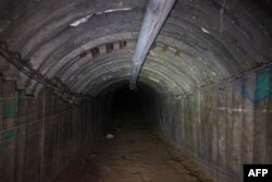 یکی از تونل‌های مورد استفاده حماس که به تصرف ارتش اسرائیل در آمده است. جمعه ۲۴ آذر ۱۴۰۲