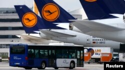 Avioni Lufthanze na frankfurtskom aerodromu