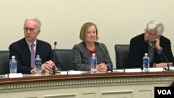 VOA Director, Amanda Bennett with panelists Geoff Cowan (R) and James Glassman at the ACPD meeting