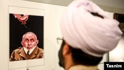 دومین نمایشگاه بین‌المللی کارتون و کاریکاتور هولوکاست به مدت دو هفته در حوزه هنری تهران برگزار می شود.