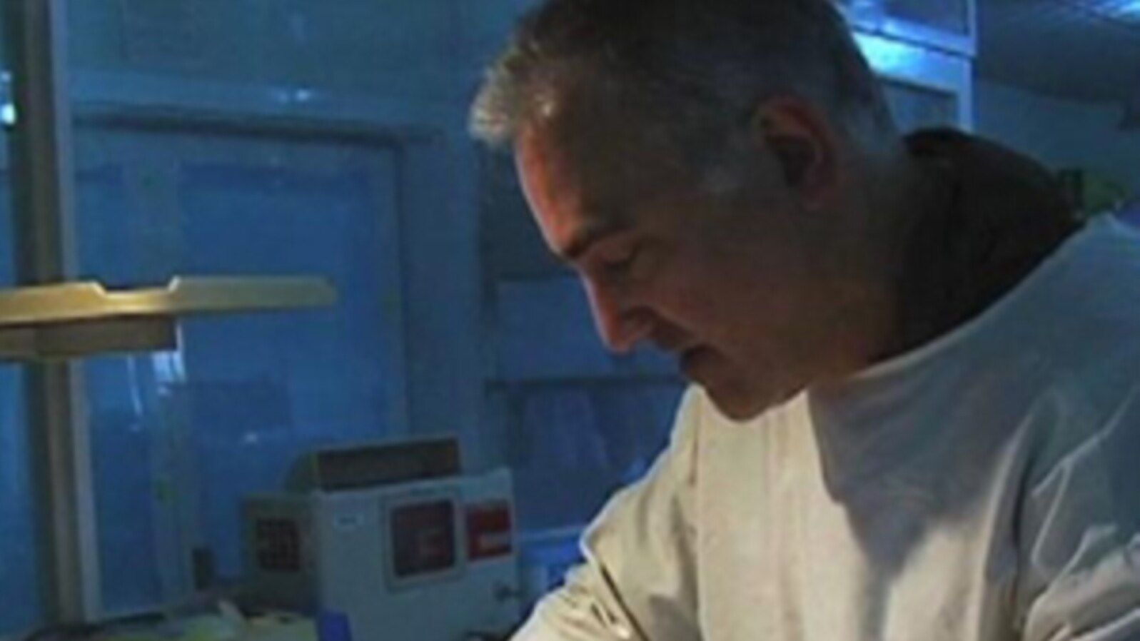 American Plastic Surgeon Sets Up Program to Help Afghans