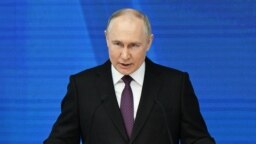 Rusya Cumhurbaşkanı Vladimir Putin, Batılı ülkelerin, Ukrayna'ya savaşmak üzere asker göndermeleri halinde nükleer bir savaş riski oluşturacaklarını söyledi. 