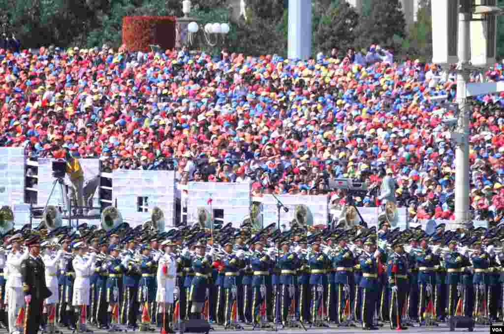 9月3日，北京举行盛大抗战阅兵（美国之音东方拍摄）