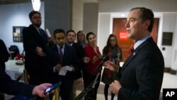 Adam Schiff, chef de la minorité démocrate à la commission du renseignement le 5 février 2018 à Washington