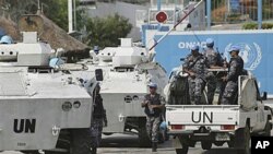 Photo uniquement à titre d'illustration: Des Casques bleus devant le bureau de l'ONU à Abidjan