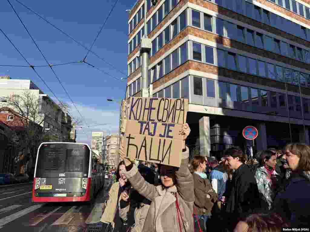 Studenti su i ovog puta doneli brojne kreativne transparente 