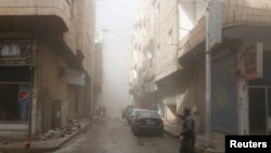 Lokasi tempat serangan udara oleh pasukan Suriah di Raqqa, Suriah timur, yang dikuasai Negara Islam (ISIS).