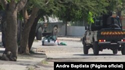 La police du Mozambique dans les rues de la capitale, le 9 octobre 2015.