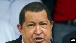 Hiện chưa rõ khi nào ông Chavez sẽ trở về Venezuela nơi ông sẽ phải đối mặt với một chiến dịch tái tranh cử gay go
