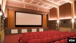La cadena de cine AMC cuenta con unas 387 salas de cine en Estados Unidos y alrededor de 197 millones de personas asisten cada año.